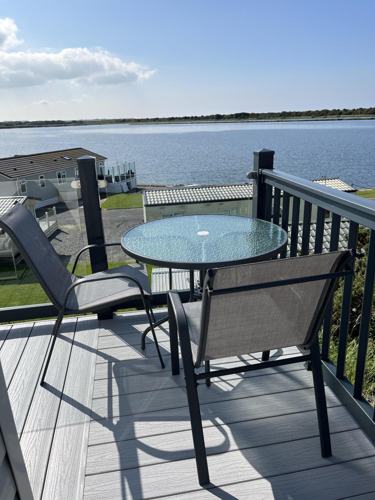Lake View 92 Millom Exteriér fotografie